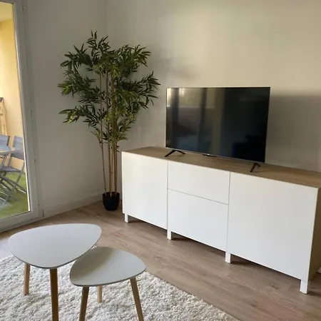 Apartment 2-4 Pers, Piscine & Proche Plages